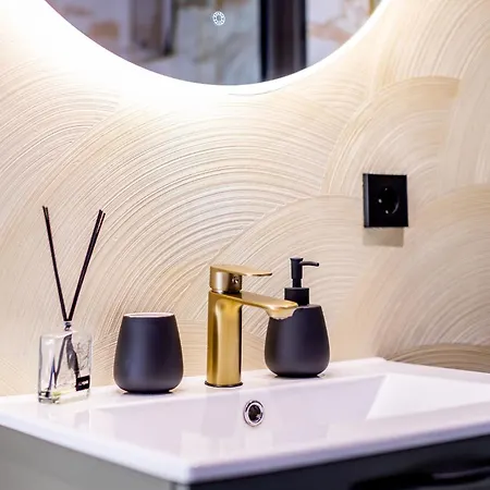 Hubane Suvemaja Vohandu Joe Laehistel