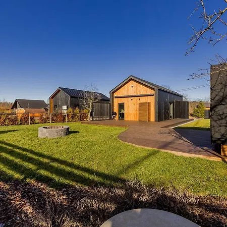 Hubane Suvemaja Vohandu Joe Laehistel Daire *