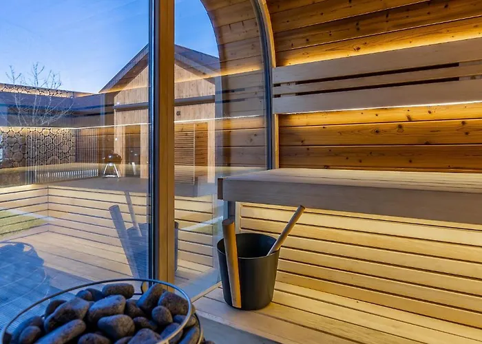 Hubane Suvemaja Vohandu Joe Laehistel *